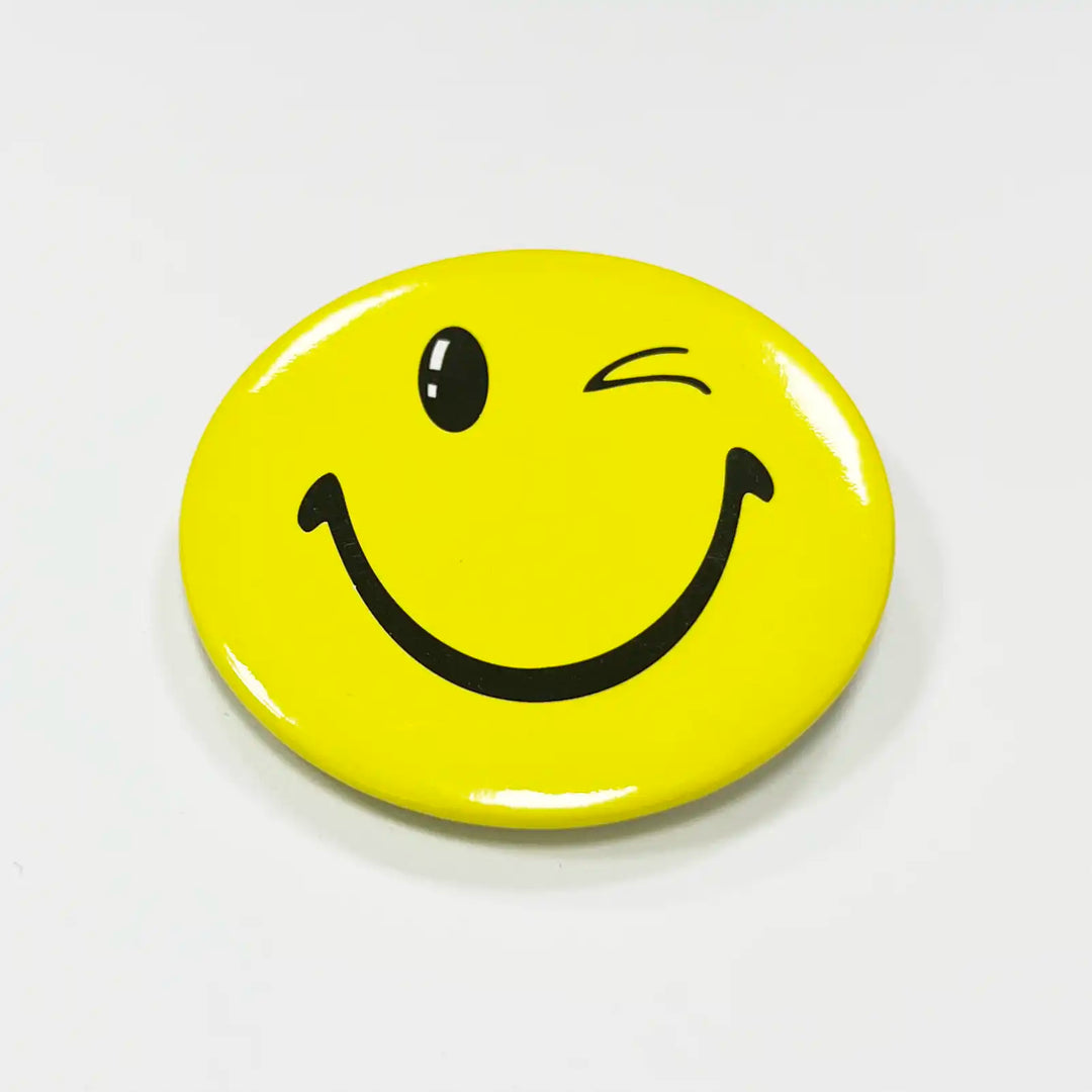 Wink-Button-Badges