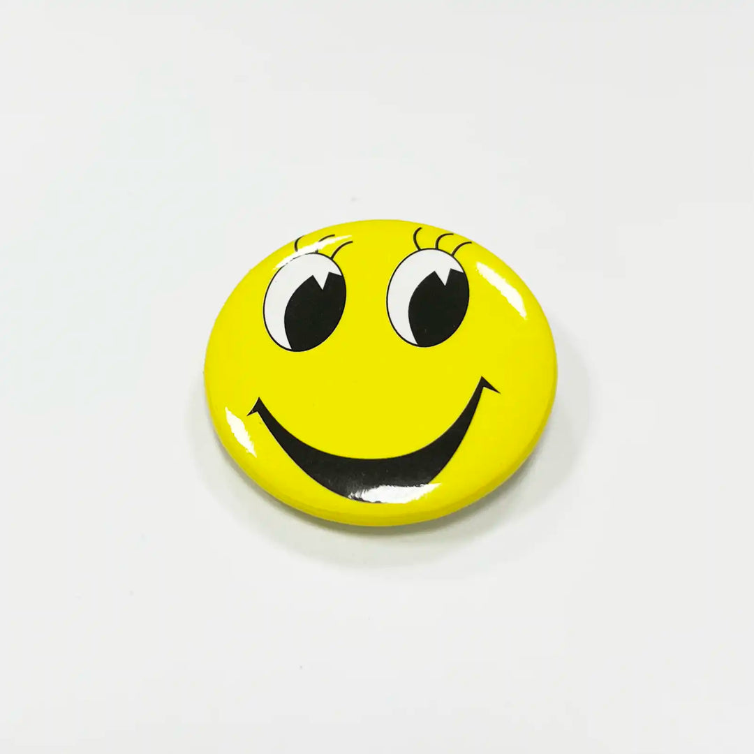 plastic-button-badges